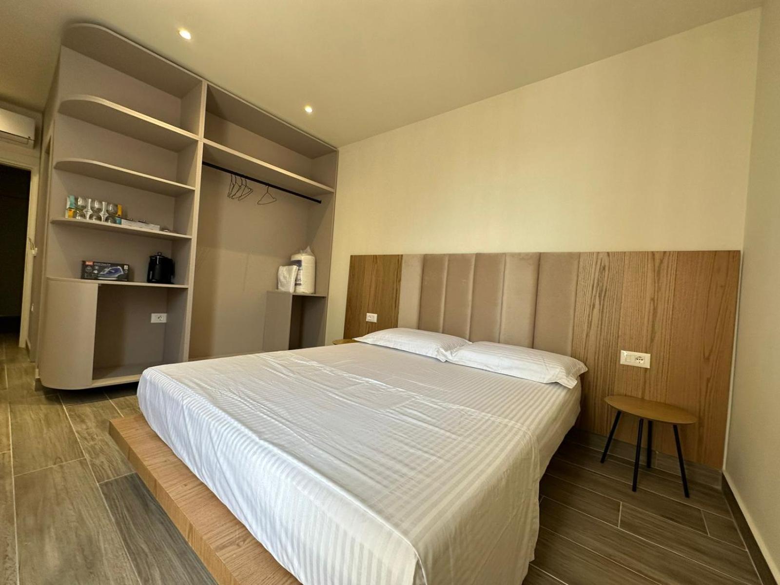 Oni Rooms Saranda Exterior foto